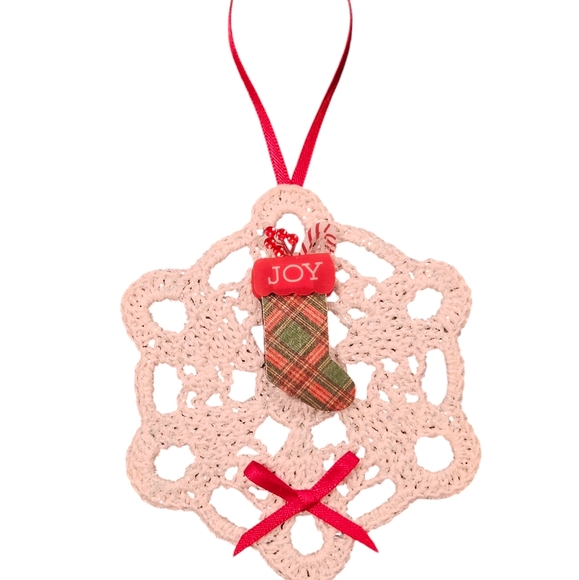 Ornaments Crochet Doily Wreaths Set of 3, Christmas Stocking, Vintage Truck, - Picture 3 of 9